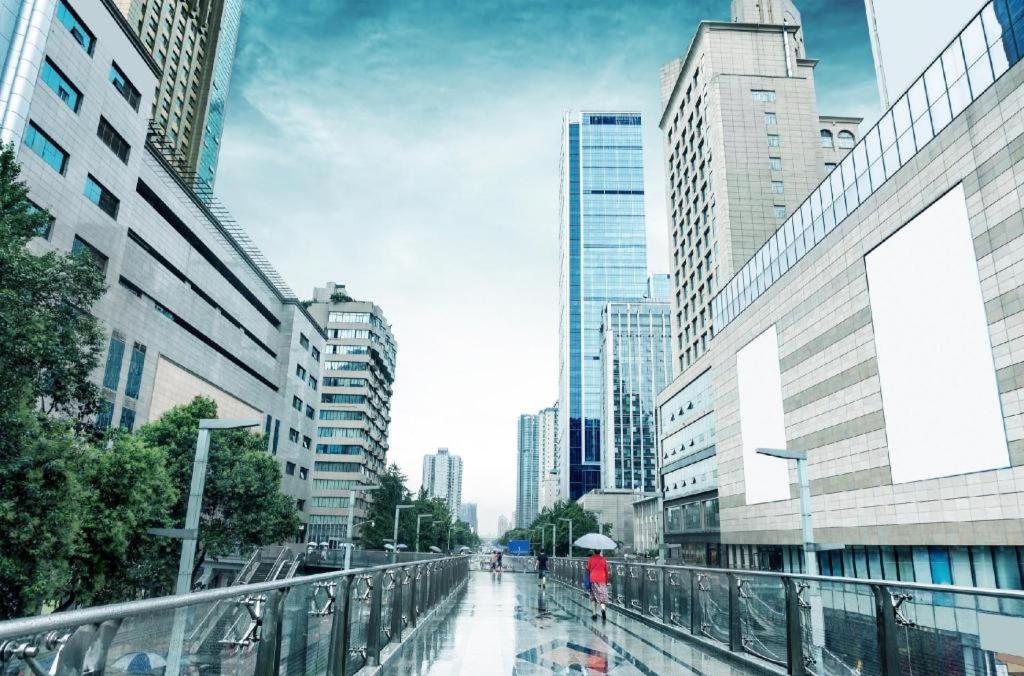 Chengdu Rising Butterfly Hotel Экстерьер фото